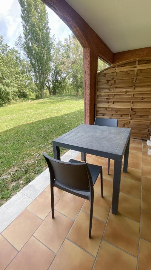 Joli Studio Camargue Lou Rouge Αρλ Εξωτερικό φωτογραφία